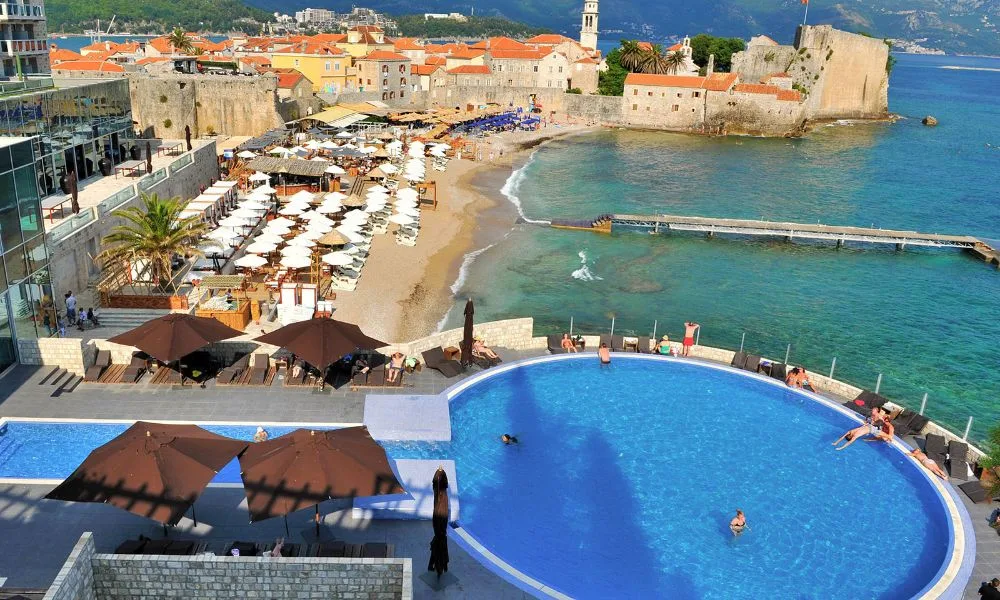 Okolina hotela Hotel Avala Resort & Villas 4* Budva