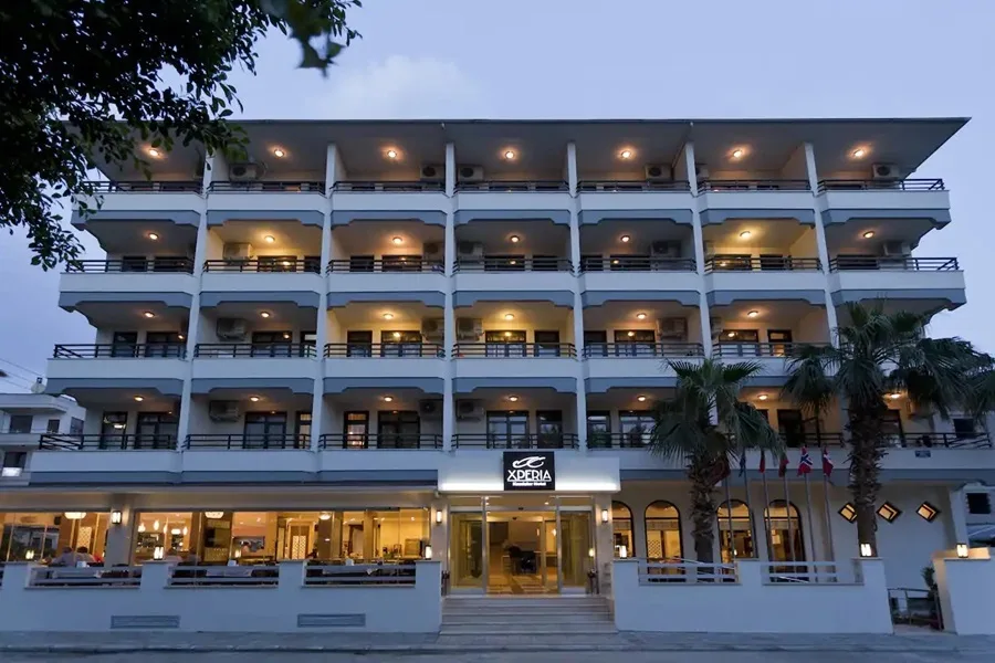 Hotel Kandelor 4*