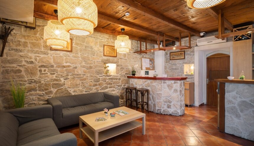 split i plitvicka jezera prvi maj bancor travel