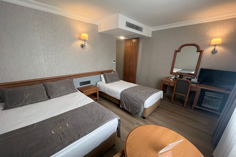 Istanbul uskrs bus Bancor Travel